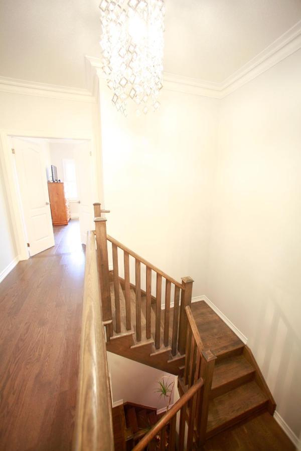 Beautiful 4 Bedroom Upper Unit Of Home, No Shared Spaces Georgetown Bagian luar foto